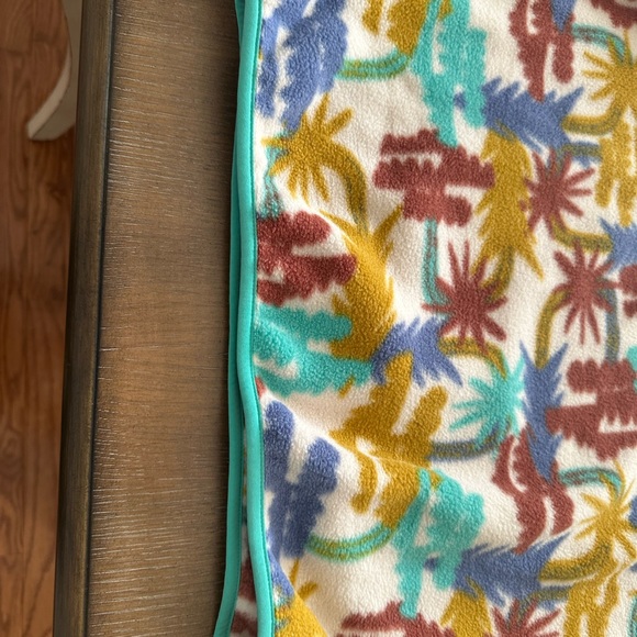 Women’s Patagonia Synchilla Pullover - Picture 7 of 7